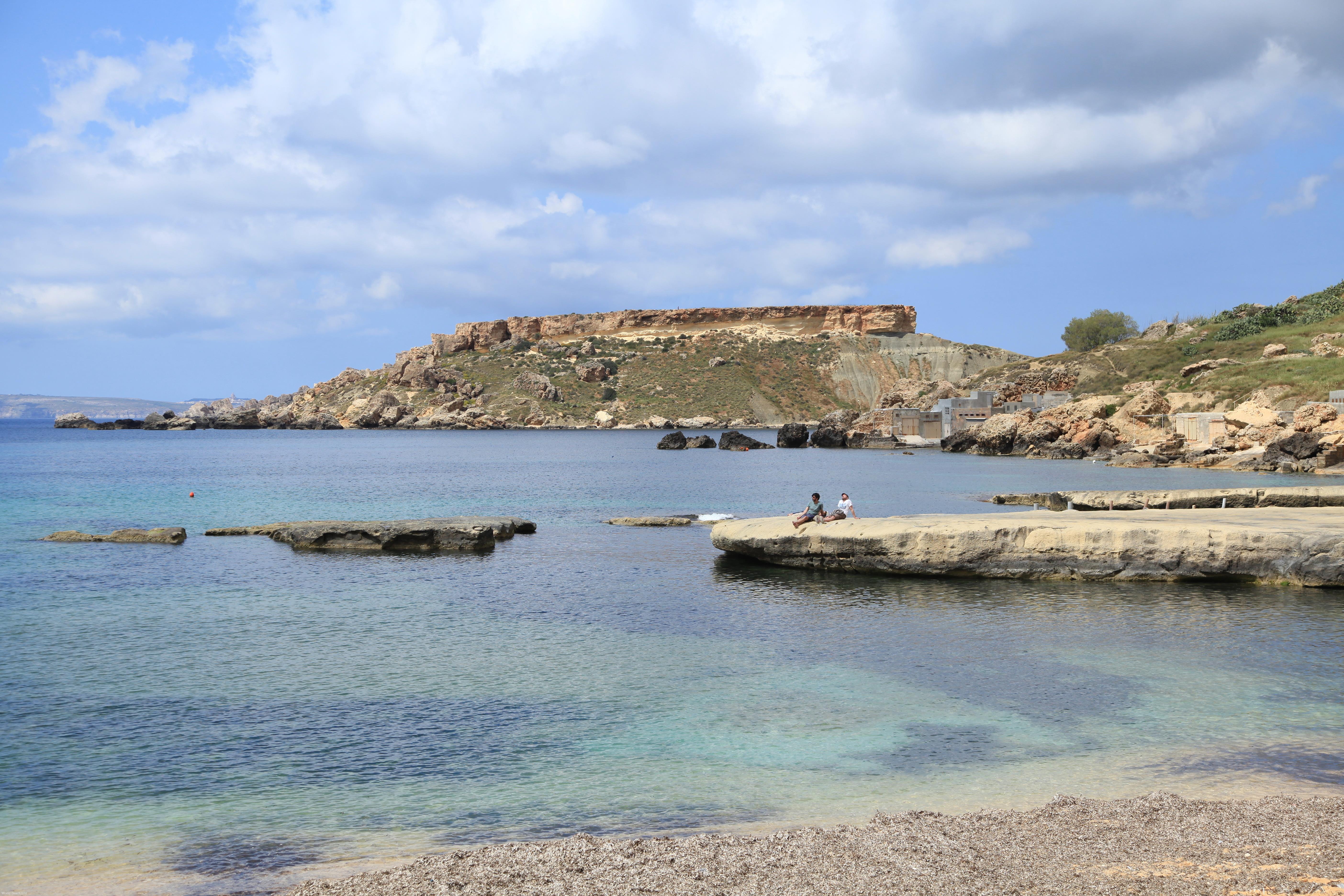 Ġnejna Bay
